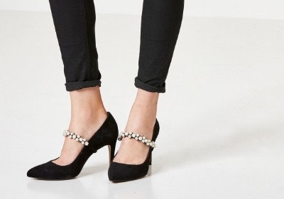 Bei Hallhuber Schuhe günstiger mit einem Gutschein kaufen Schöne Schuhe zu günstigen Preisen kaufen.