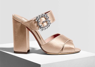 Vielfältige Schuhauswahl Schuhe für jeden Anlass finden Sie bei Stylebop