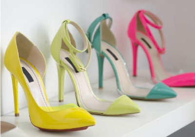 Bei OUTLETCITY.com gibt es Schuhe von Premiummarken zum Schnäppchenpreis Bei hochwertigen Schuhen kräftig Geld sparen